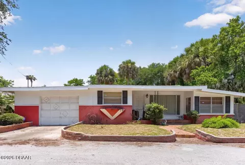 245 Jefferson St, Ormond Beach, FL 32174