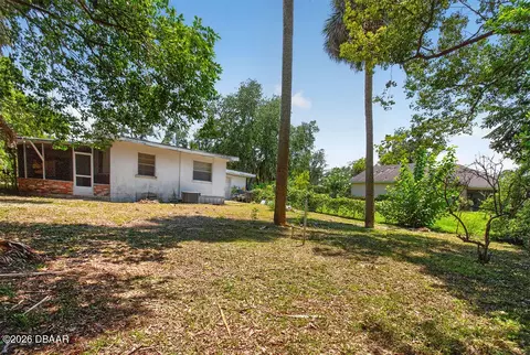 Exterior - 245 Jefferson St, Ormond Beach, FL 32174 photo 4 of 10