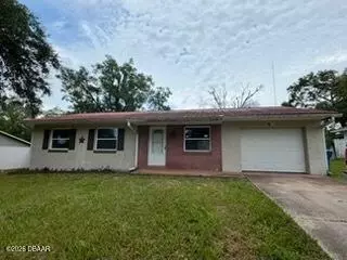 990 Liskeard Ave, Orange City, FL 32763
