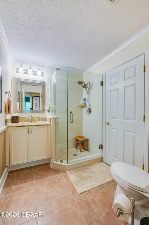 Bath - 735 Cobblestone Dr, Ormond Beach, FL 32174 photo 7 of 8