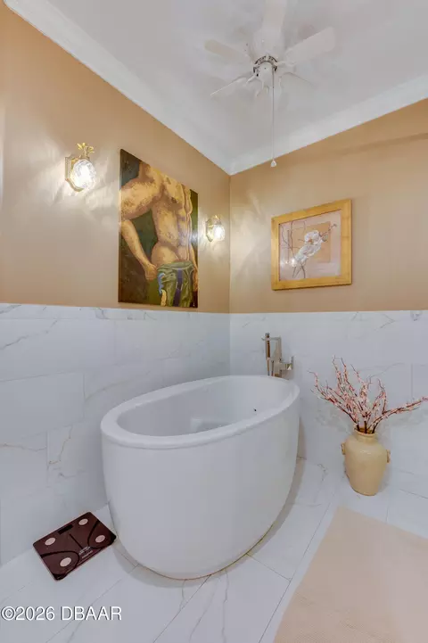 Bath - 735 Cobblestone Dr, Ormond Beach, FL 32174 photo 4 of 8