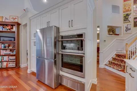 Kitchen - 735 Cobblestone Dr, Ormond Beach, FL 32174 photo 5 of 12