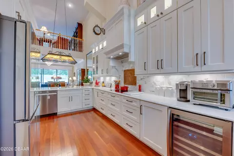 Kitchen - 735 Cobblestone Dr, Ormond Beach, FL 32174 photo 2 of 12