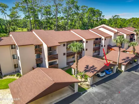 275 Indigo Dr, Daytona Beach, FL 32114