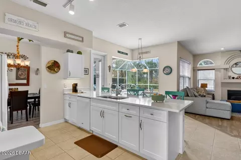1274 Royal Pointe Ln, Ormond Beach, FL 32174 photo 14