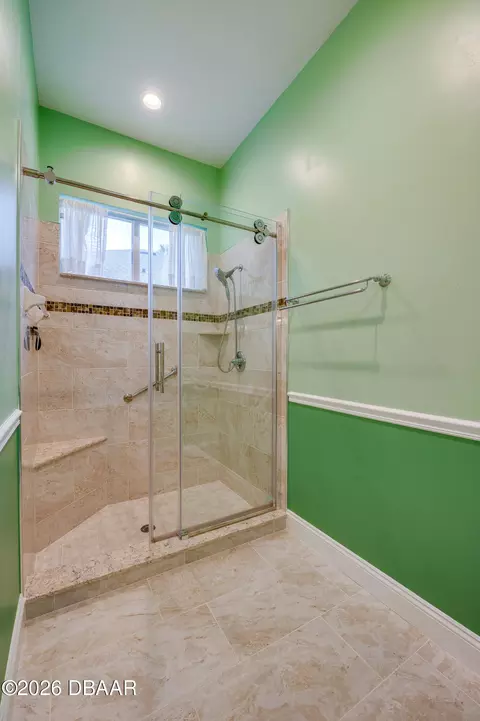 Bath - 1105 Glengad Run, Ormond Beach, FL 32174 photo 3 of 5