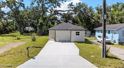 615 Cedar St, Daytona Beach, FL 32114
