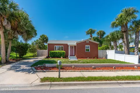 262 Seaview Ave, Daytona Beach, FL 32118
