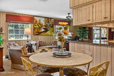 Dining - 15 Oakmont Cir, Ormond Beach, FL 32174 photo 6 of 6