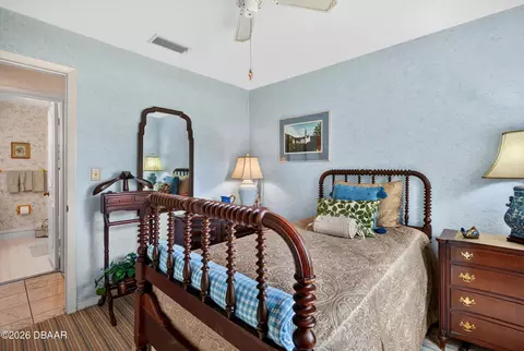 Bedroom - 15 Oakmont Cir, Ormond Beach, FL 32174 photo 5 of 9