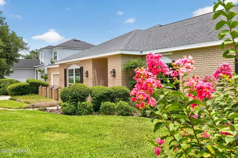 Exterior - 15 Oakmont Cir, Ormond Beach, FL 32174 photo 2 of 11