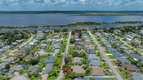 View/Area - 17 Seafarers Dr, Ormond Beach, FL 32176 photo 10 of 13