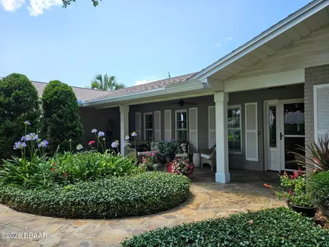 Exterior - 17 Seafarers Dr, Ormond Beach, FL 32176 photo 1 of 17