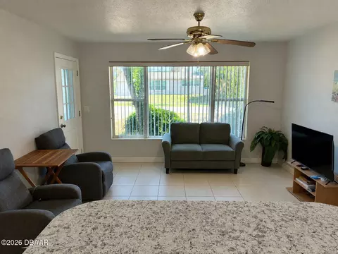 110 Lynnhurst Dr, Ormond Beach, FL 32176 photo 14