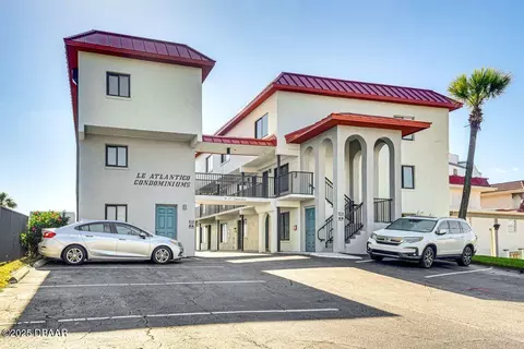 1404 N Atlantic Ave, Daytona Beach, FL 32118