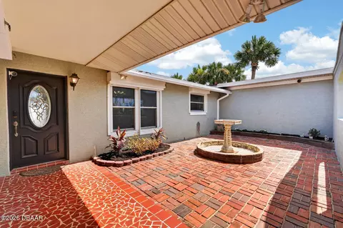 39 Surfside Dr, Ormond Beach, FL 32176 photo 9