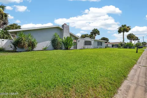 39 Surfside Dr, Ormond Beach, FL 32176 photo 6