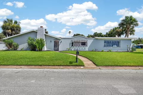 39 Surfside Dr, Ormond Beach, FL 32176 photo 3