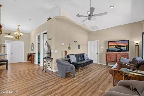 497 Grandview Ave, Ormond Beach, FL 32176 photo 10
