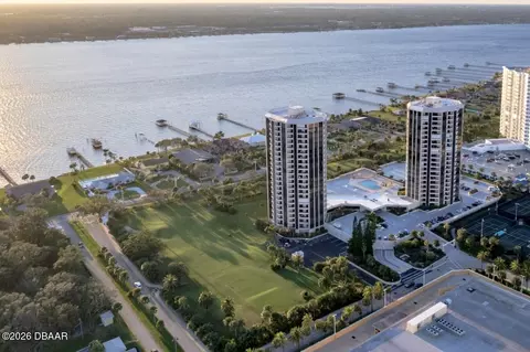 1 Oceans West Blvd, Daytona Beach Shores, FL 32118