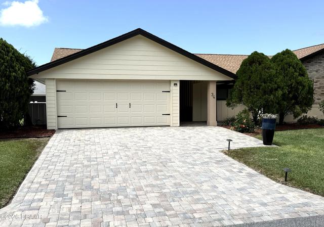 34 Lake Fairgreen Cir, New Smyrna Beach, FL 32168