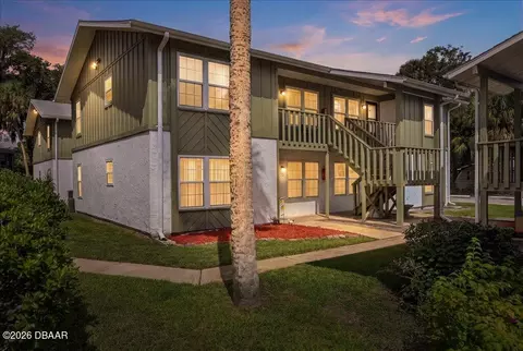 840 Center Ave, Holly Hill, FL 32117