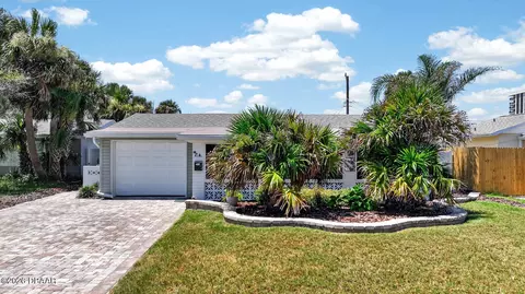 Exterior - 6 Tropical Dr, Ormond Beach, FL 32176 photo 8 of 8