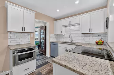 Kitchen - 6 Tropical Dr, Ormond Beach, FL 32176 photo 2 of 6