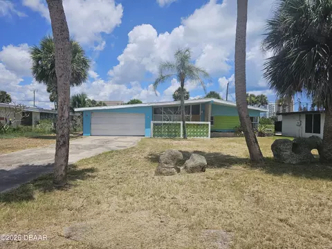 101 Carolyn Ter, Daytona Beach, FL 32118