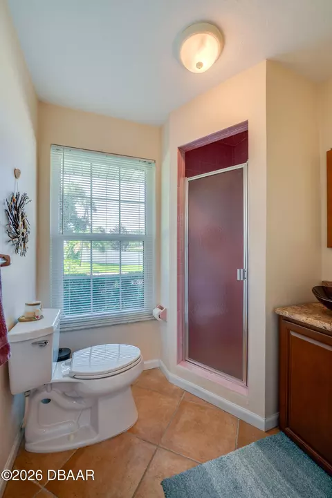 Bath - 697 John Anderson Dr, Daytona Beach, FL 32124 photo 5 of 6