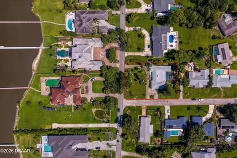 View/Area - 697 John Anderson Dr, Daytona Beach, FL 32124 photo 4 of 10