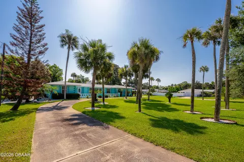 Exterior - 697 John Anderson Dr, Daytona Beach, FL 32124 photo 8 of 11