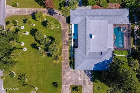 View/Area - 697 John Anderson Dr, Daytona Beach, FL 32124 photo 3 of 10