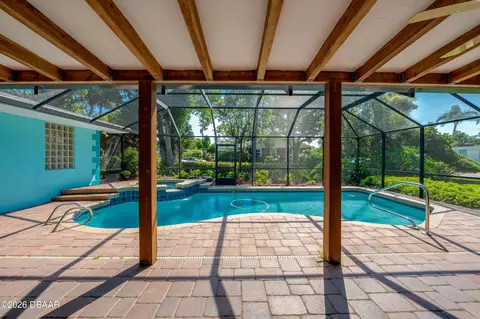 Exterior - 697 John Anderson Dr, Daytona Beach, FL 32124 photo 5 of 11
