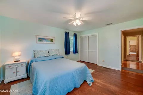 Bedroom - 697 John Anderson Dr, Daytona Beach, FL 32124 photo 4 of 7