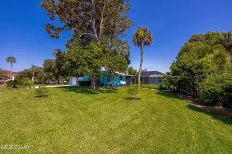 Exterior - 697 John Anderson Dr, Daytona Beach, FL 32124 photo 11 of 11