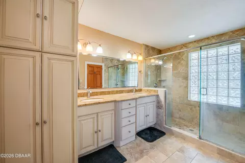 Bath - 697 John Anderson Dr, Daytona Beach, FL 32124 photo 2 of 6
