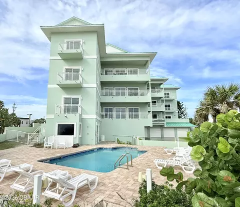 423 S Atlantic Ave, New Smyrna Beach, FL 32169