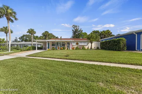 67 Seabreeze Dr, Ormond Beach, FL 32176 photo 2