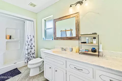 Bath - 1712 Sabal Palm Dr, Edgewater, FL 32132 photo 2 of 2