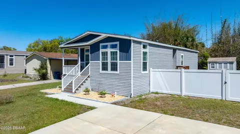 Exterior - 1807 Woodcrest Dr, Ormond Beach, FL 32174 photo 5 of 6
