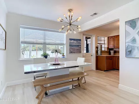 Dining - 204 Osceola Ave, Ormond Beach, FL 32176 photo 1 of 2