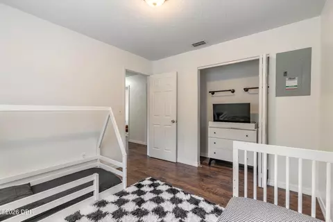 Bedroom - 3223 Umbrella Tree Dr, Edgewater, FL 32141 photo 6 of 6