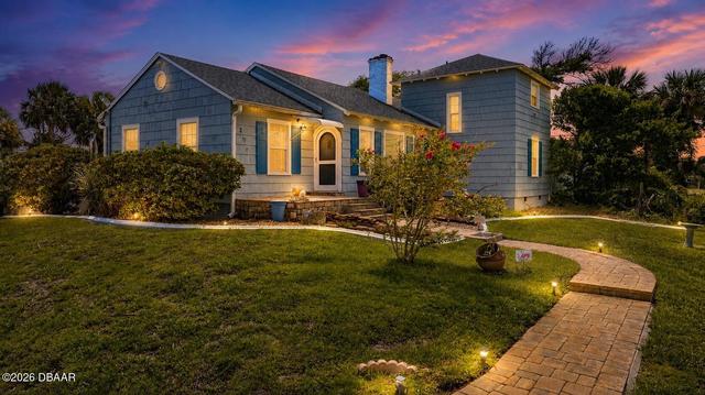 2045 S Peninsula Dr, Daytona Beach, FL 32118