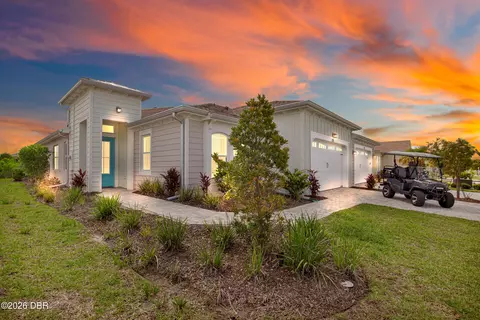 225 Gypsy Palace Ln, Daytona Beach, FL 32124
