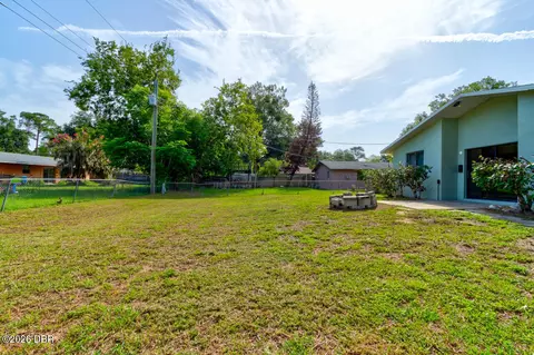 Exterior - 612 Johnson Dr, Ormond Beach, FL 32174 photo 2 of 3
