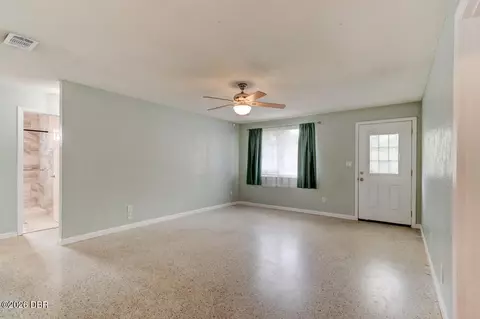 Living - 612 Johnson Dr, Ormond Beach, FL 32174 photo 1 of 5