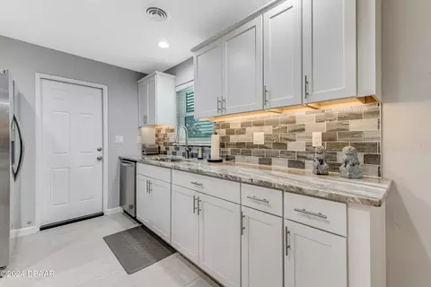 141 Ocean Ter, Ormond Beach, FL 32176 photo 11