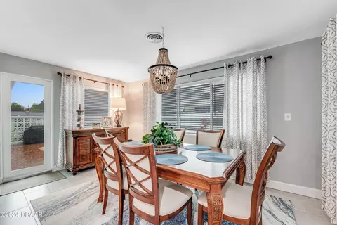 141 Ocean Ter, Ormond Beach, FL 32176 photo 4
