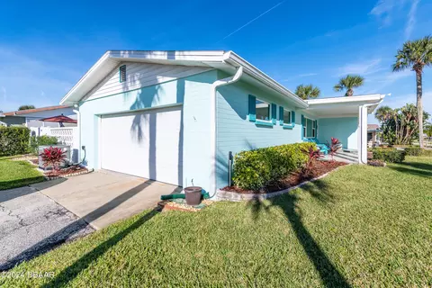 141 Ocean Ter, Ormond Beach, FL 32176 photo 2